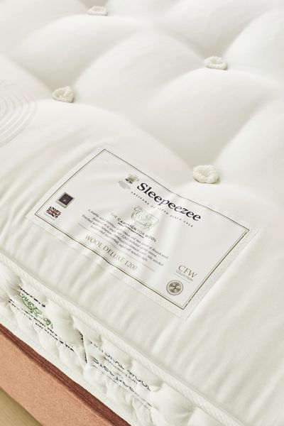 Sleepeezee Wool Deluxe 1200 Divan