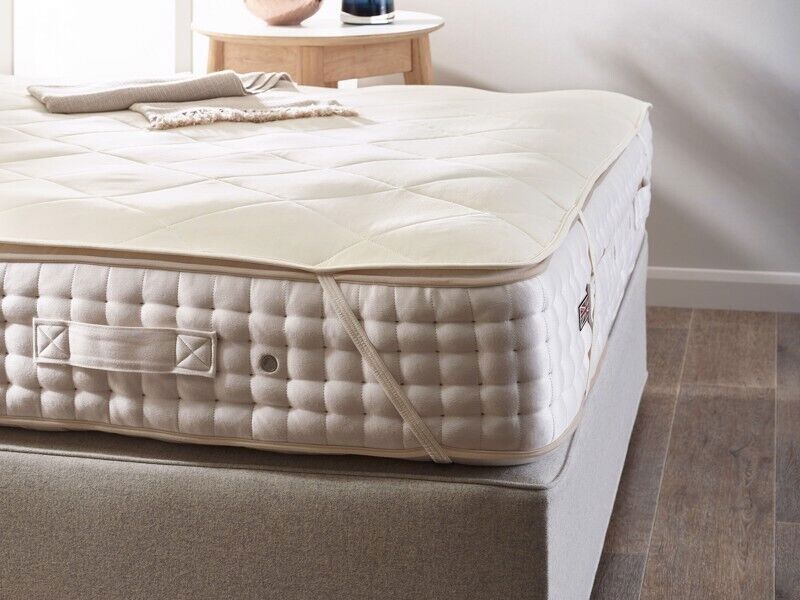 Vispring Luxury Quilted Wool Mattress Protector